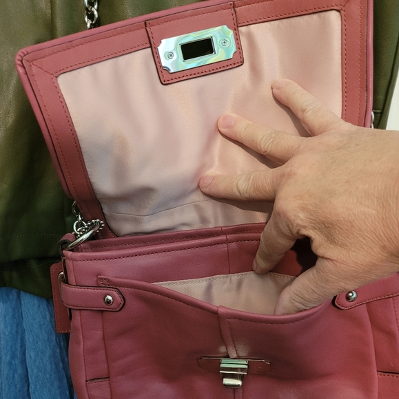 Coach #17825 leather like new chain strap - Picture 9 of 16